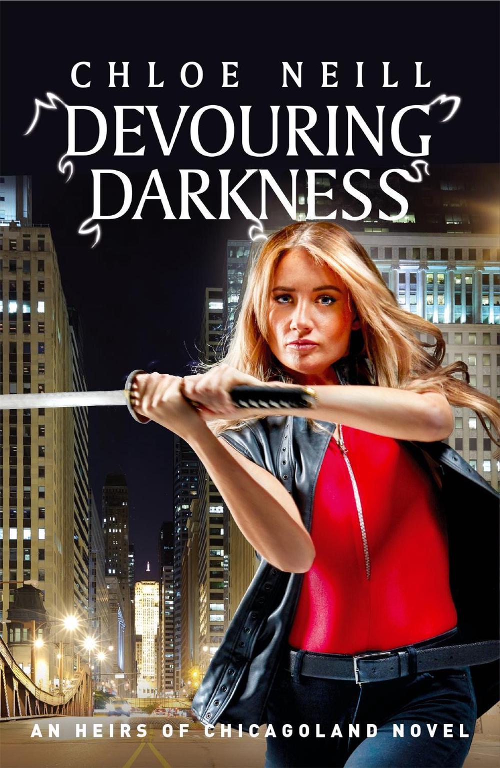 Devouring Darkness by Chloe Neill - ISBN: 9781473230620