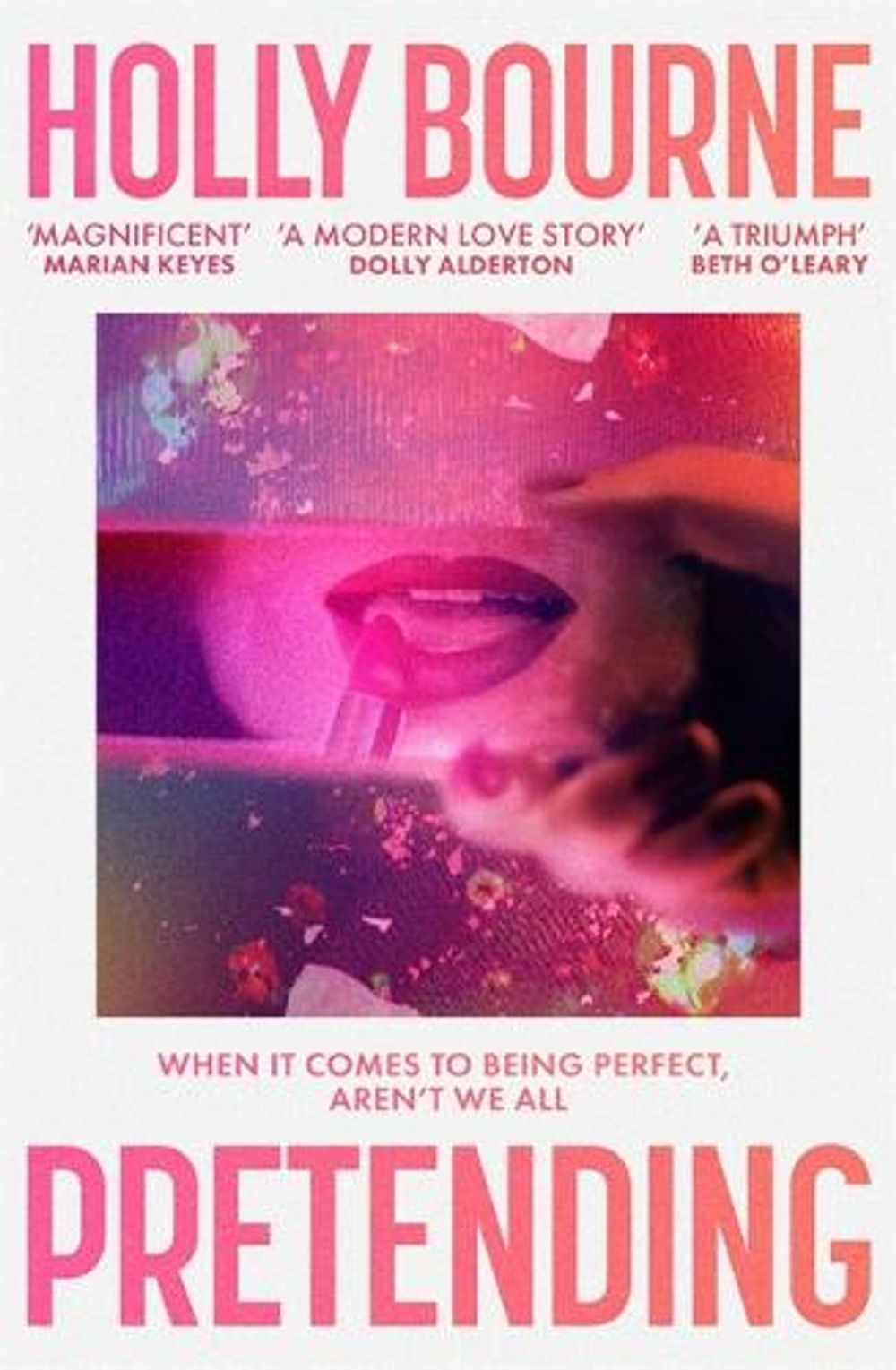 Pretending by Holly Bourne - ISBN: 9781473668171