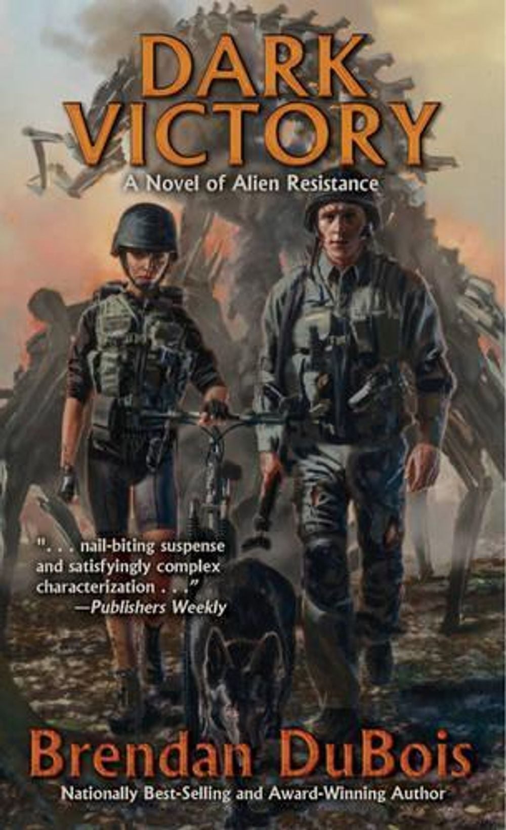 Dark Victory by Diamond Comic Distributors, Inc. - ISBN: 9781476782003