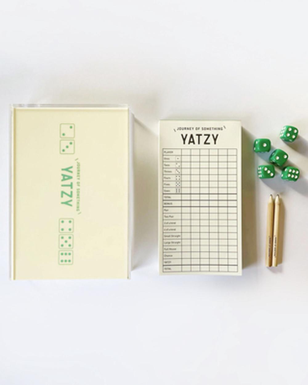 Luxury Yatzy Dice Game Set - Classic Family & Party Game, 9781488969386