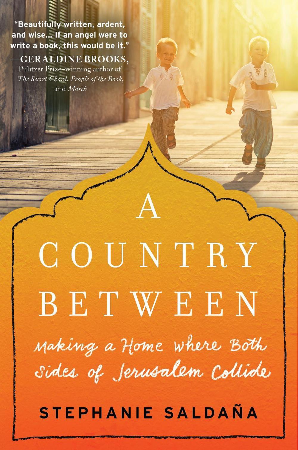 A Country Between by Stephanie Saldaña - ISBN: 9781492639053