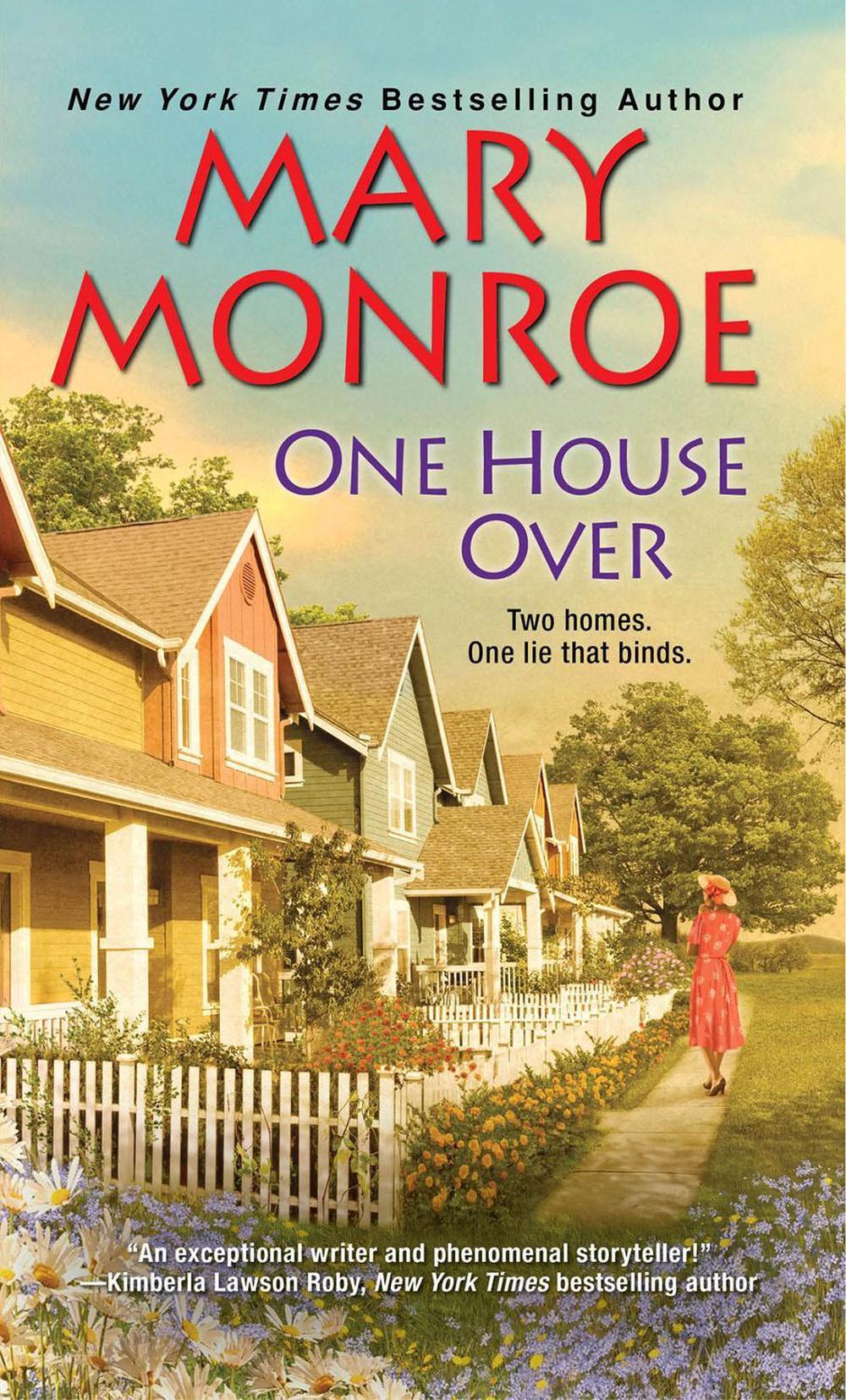 One House Over by Mary Monroe - ISBN: 9781496724526
