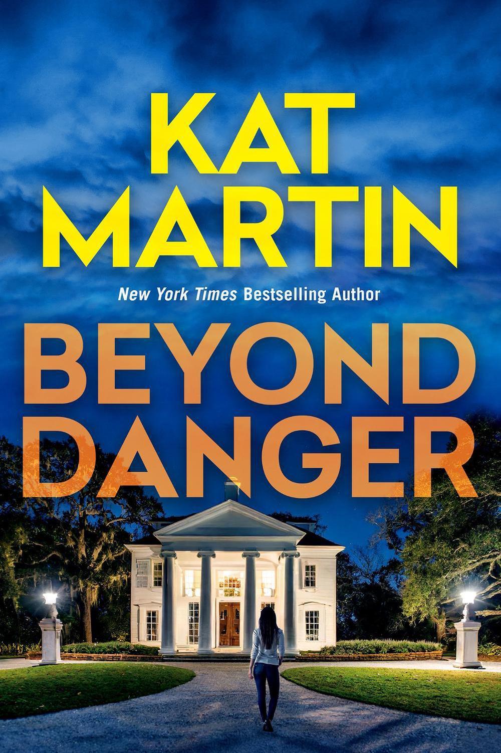 Beyond Danger by Kat Martin - ISBN: 9781496753885
