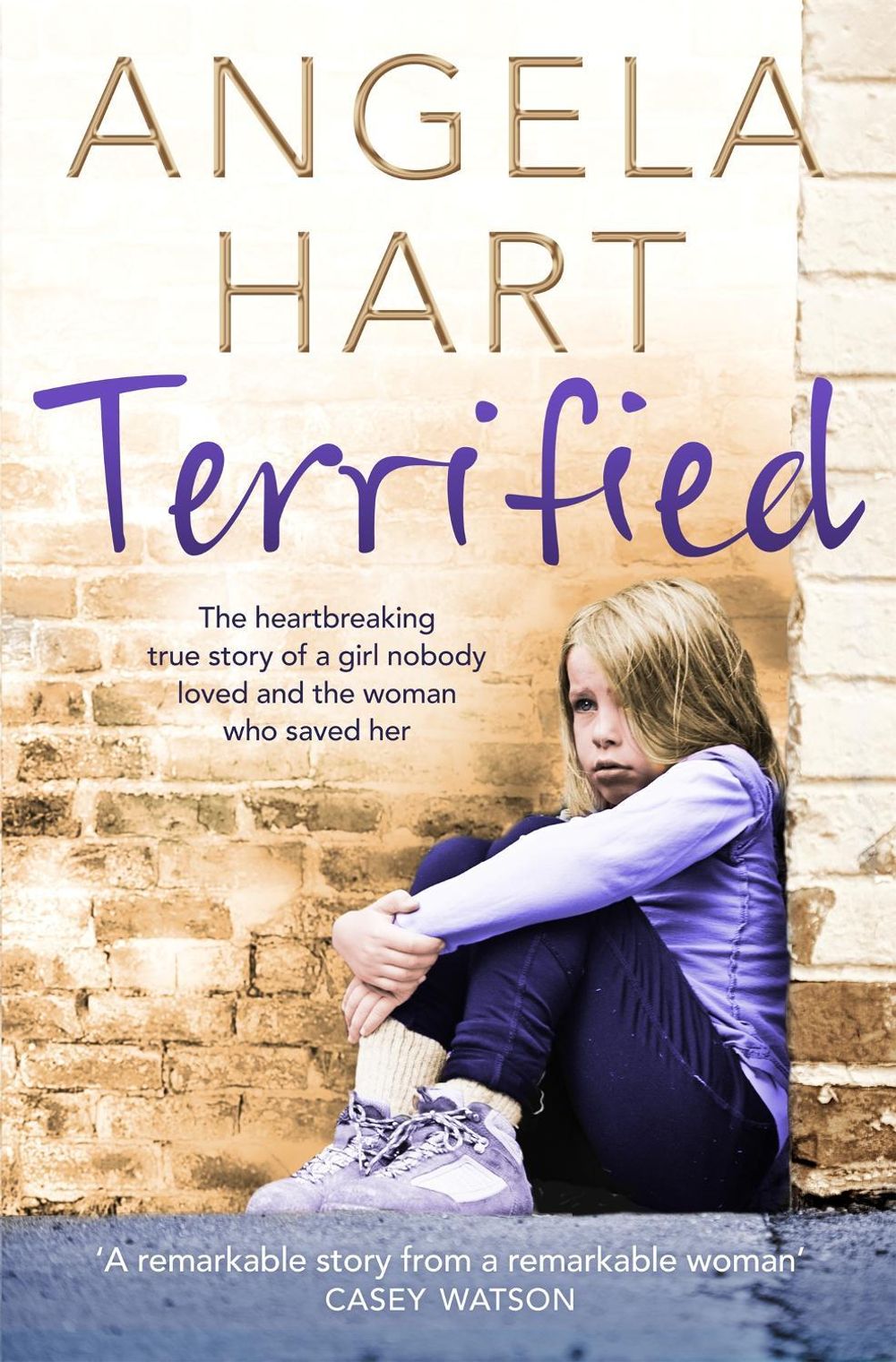 Terrified by Angela Hart - ISBN: 9781509805518