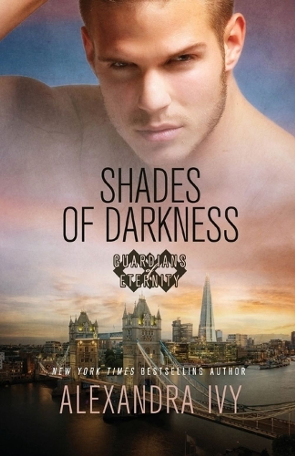 Shades of Darkness by Alexandra Ivy - ISBN: 9781516110971