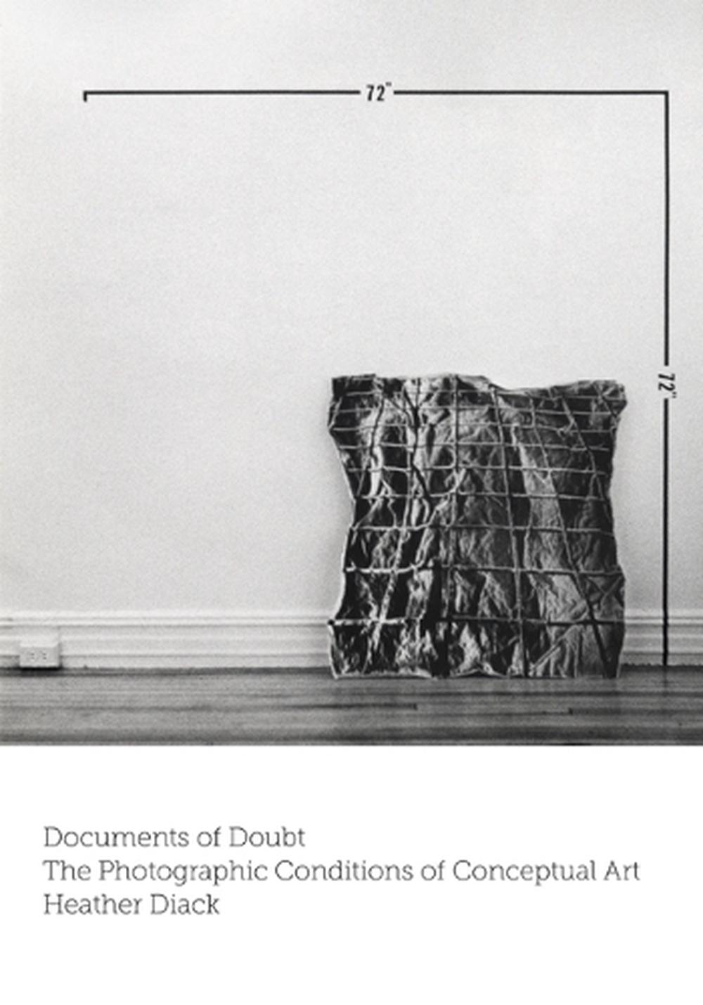 Documents of Doubt, 9781517907570