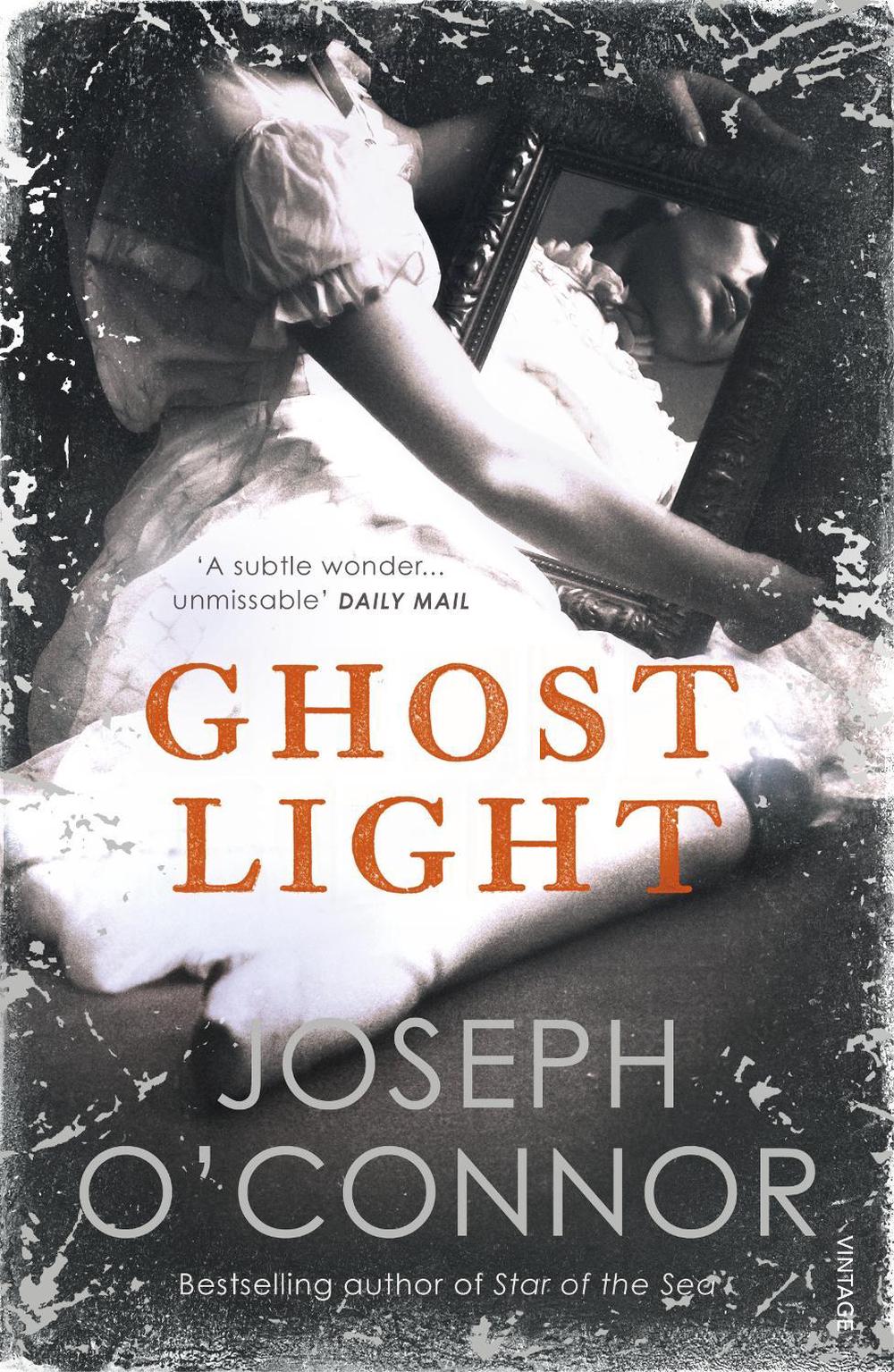 Ghost Light by Joseph O'Connor - ISBN: 9781529112627
