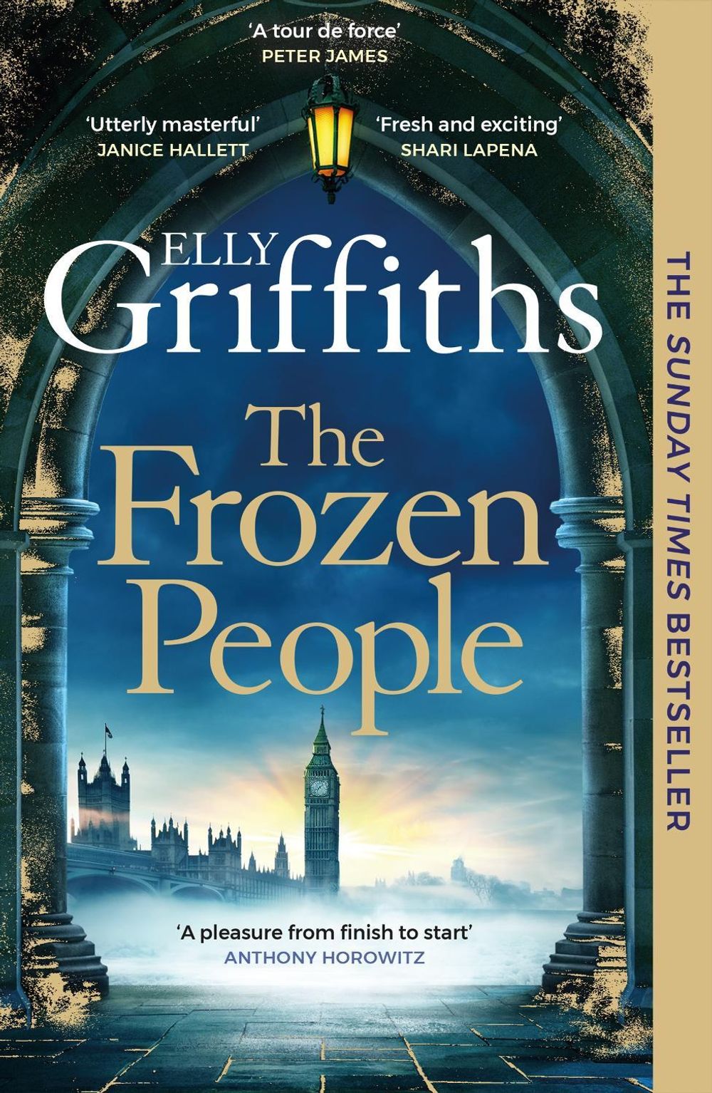 The Frozen People by Elly Griffiths - ISBN: 9781529433371