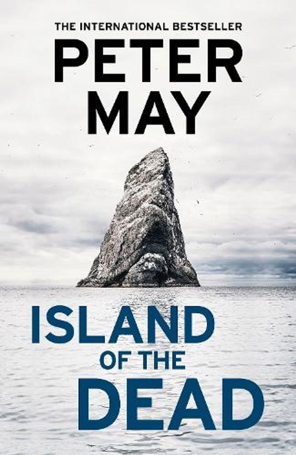 Island of the Dead by Peter May - ISBN: 9781529454888