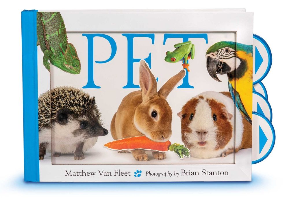 Pet by Matthew Van Fleet - ISBN: 9781534482470