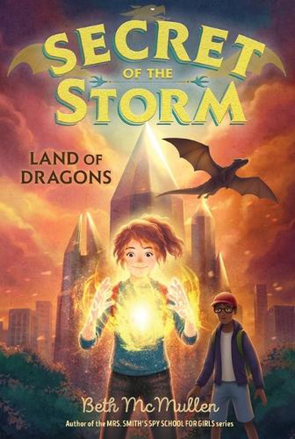 Land of Dragons by Beth McMullen - ISBN: 9781534482890
