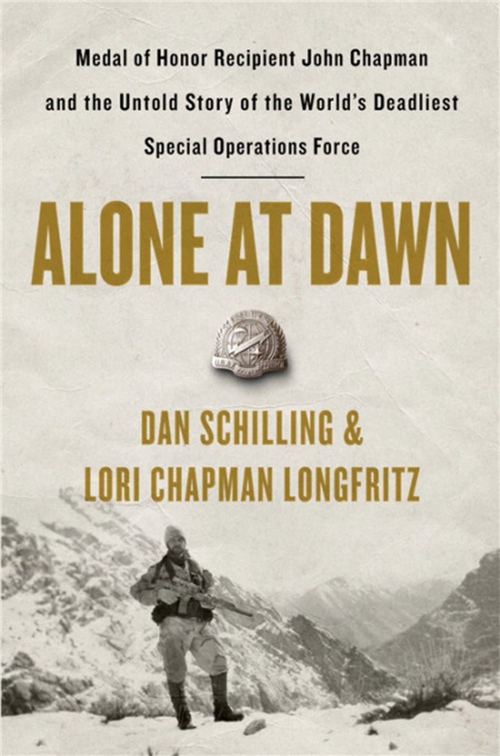 Alone at Dawn by Dan Schilling - ISBN: 9781538729656