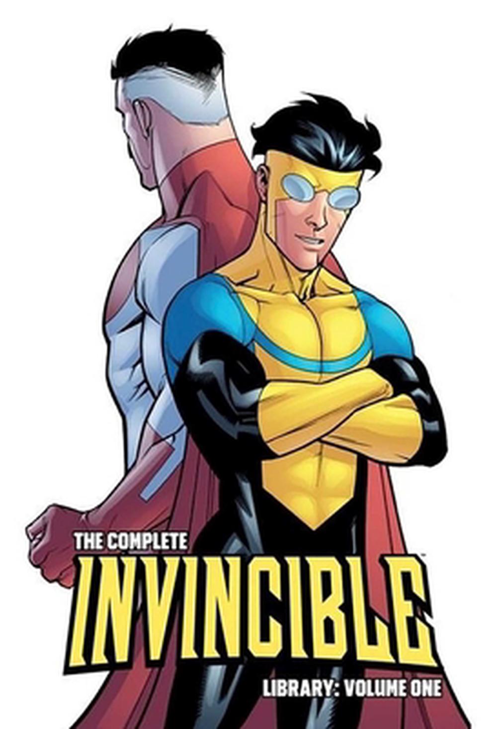 The Complete Invincible Library: Volume 1, 9781582407180