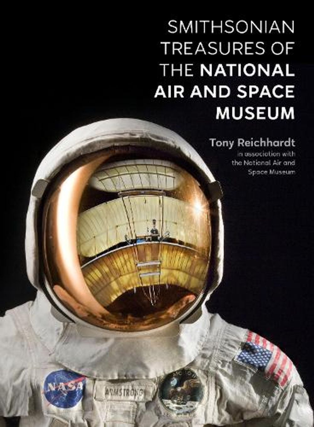 Smithsonian Treasure of the Natioal Air and Space Museum by Tony Reichhardt - ISBN: 9781588347350