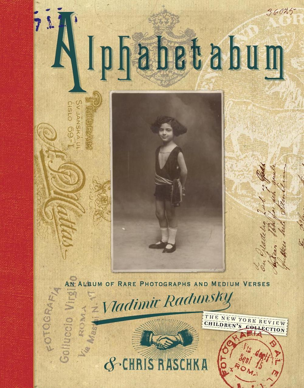 Alphabetabum by Chris Raschka - ISBN: 9781590178171