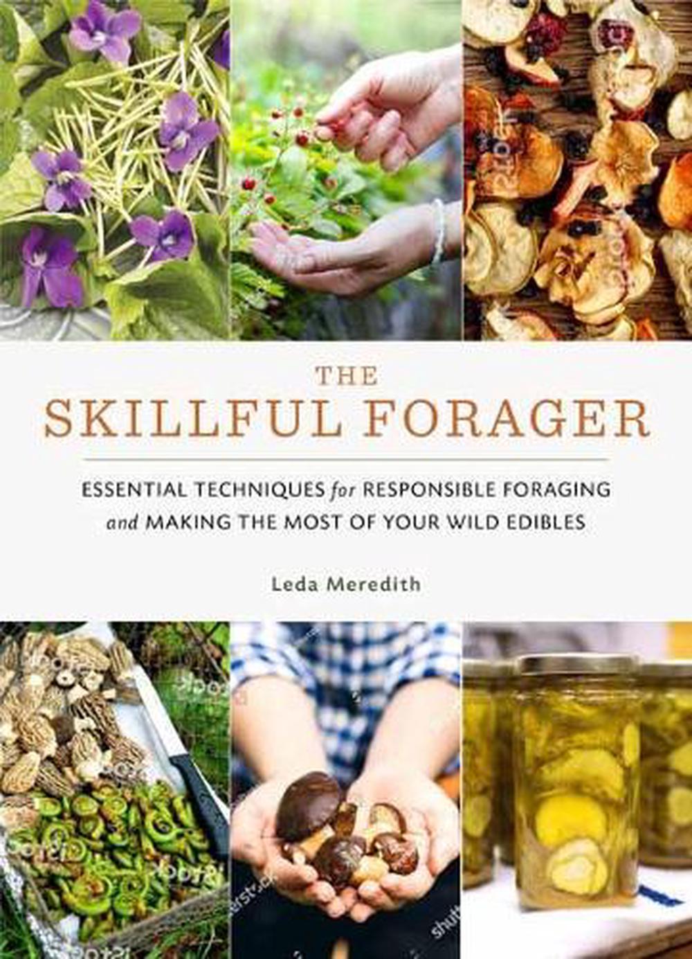 Skillful Forager by Leda Meredith - ISBN: 9781611804836