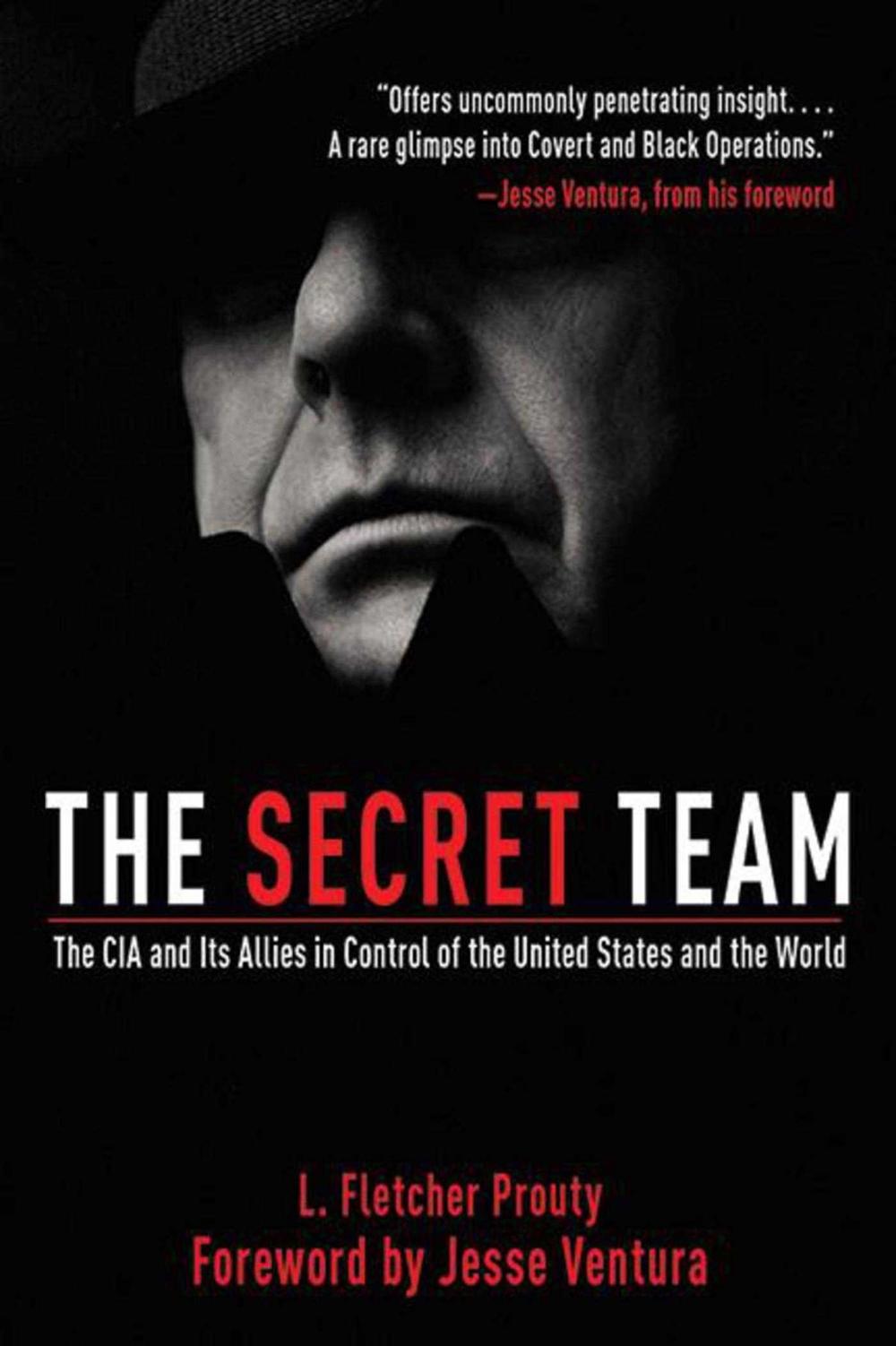 The Secret Team, 9781616082840