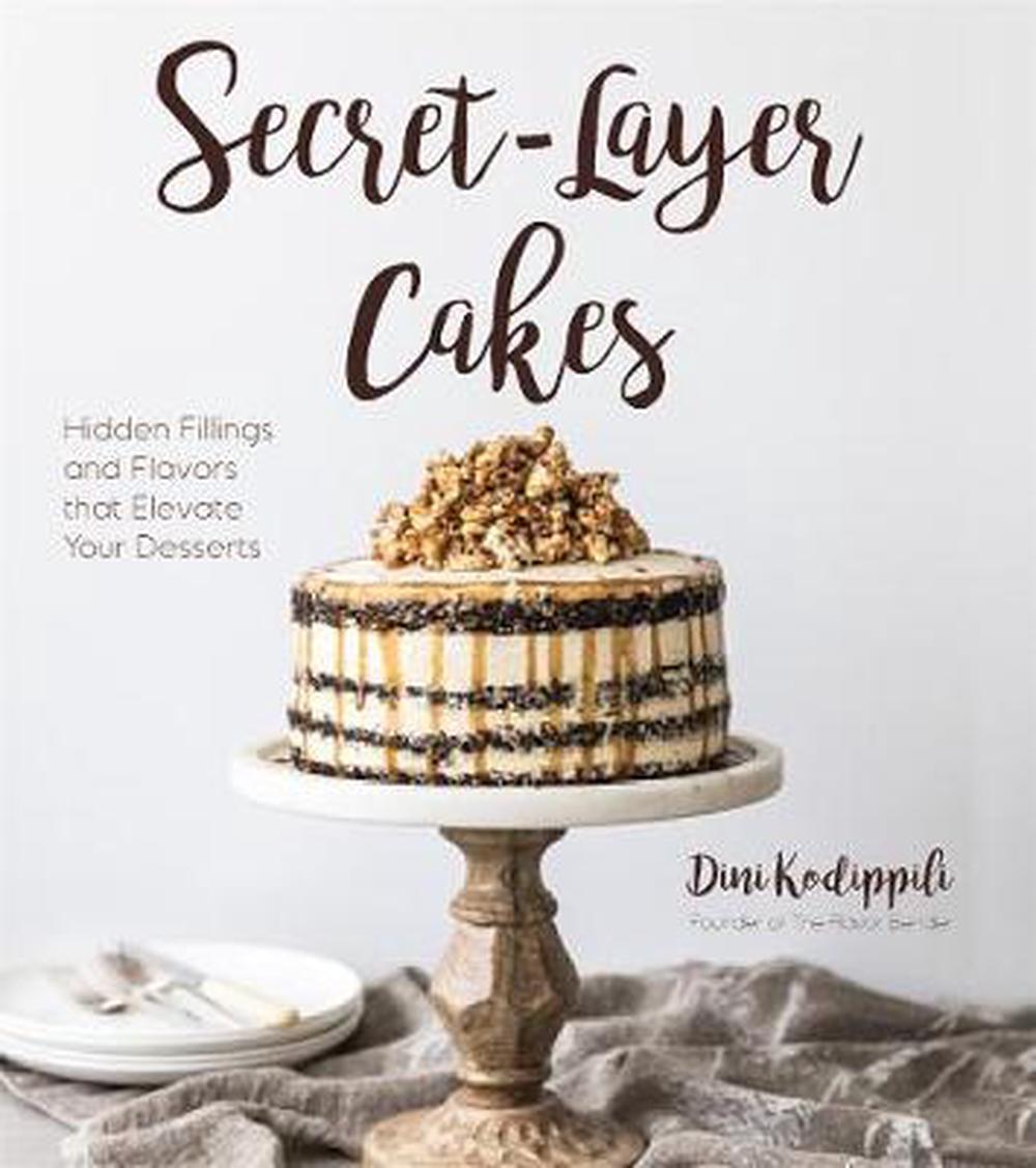 Secret-Layer Cakes, 9781624144776