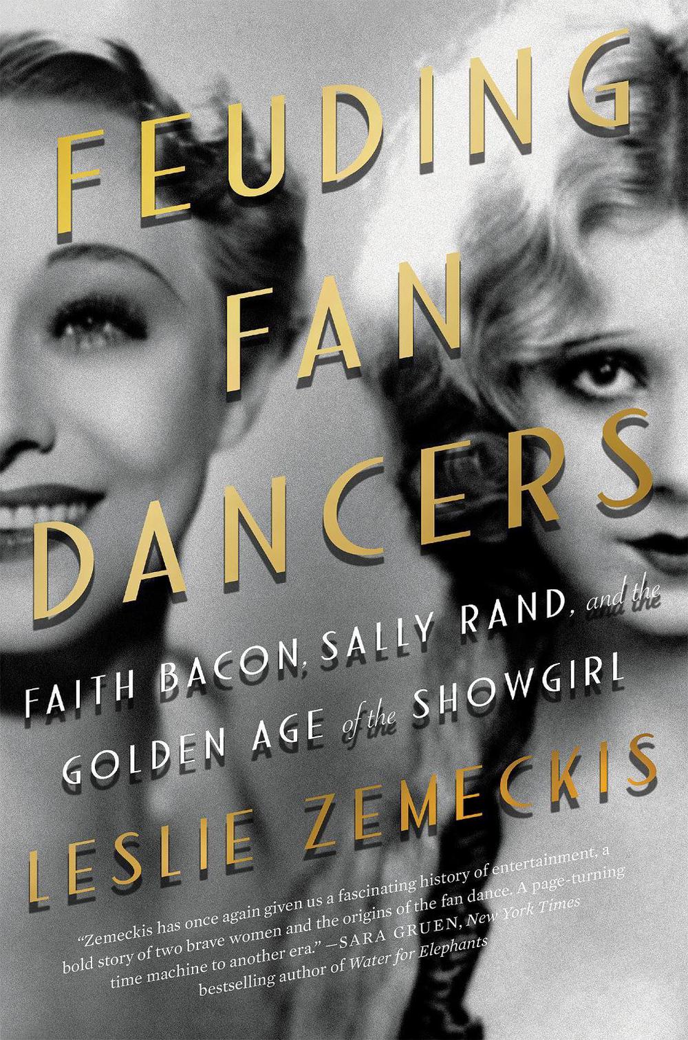 Feuding Fan Dancers by Leslie Zemeckis - ISBN: 9781640092655