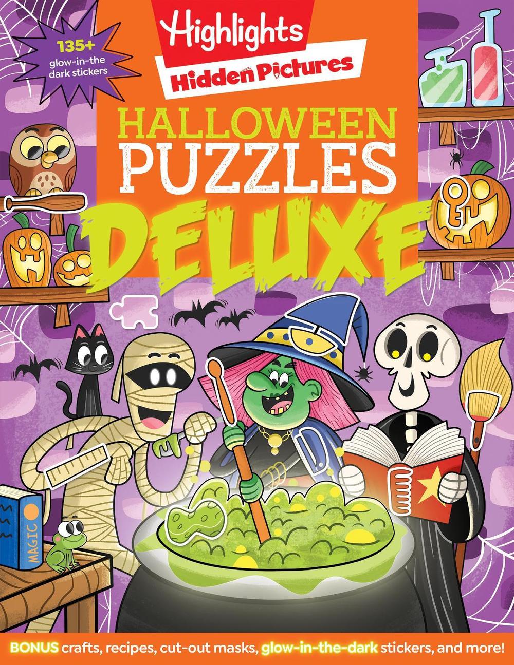 Halloween Puzzles Deluxe by Highlights - ISBN: 9781644728420
