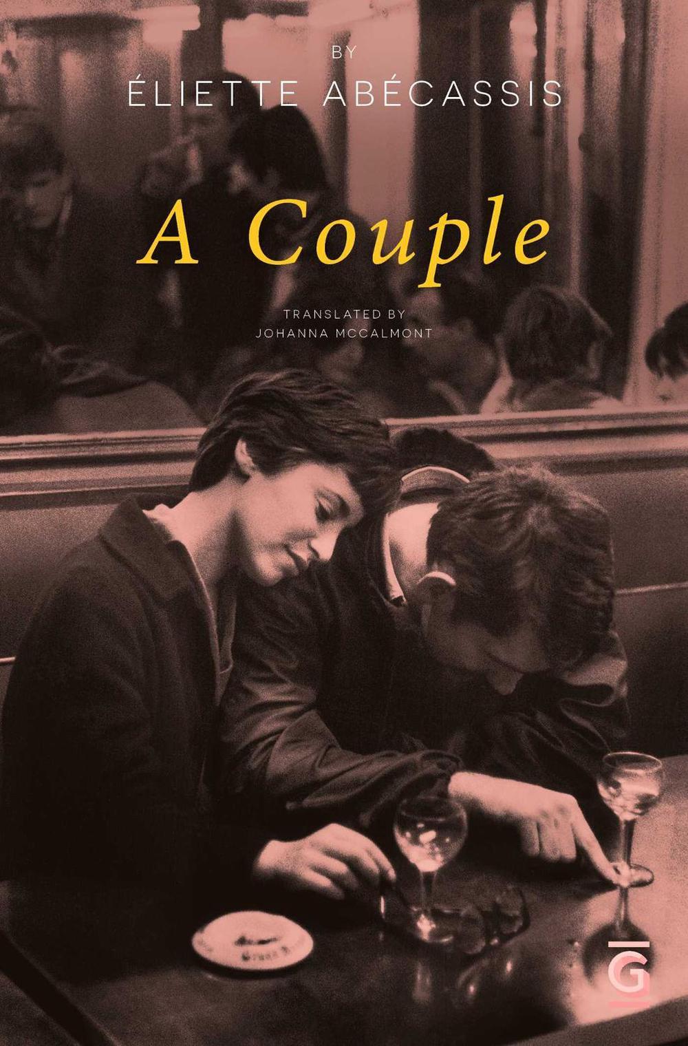 A Couple by Eliette Abecassis - ISBN: 9781646900497