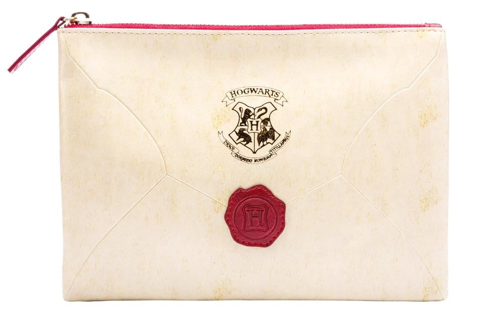Harry Potter: Hogwarts Acceptance Letter Accessory Pouch by Insight Editions - ISBN: 9781647229214