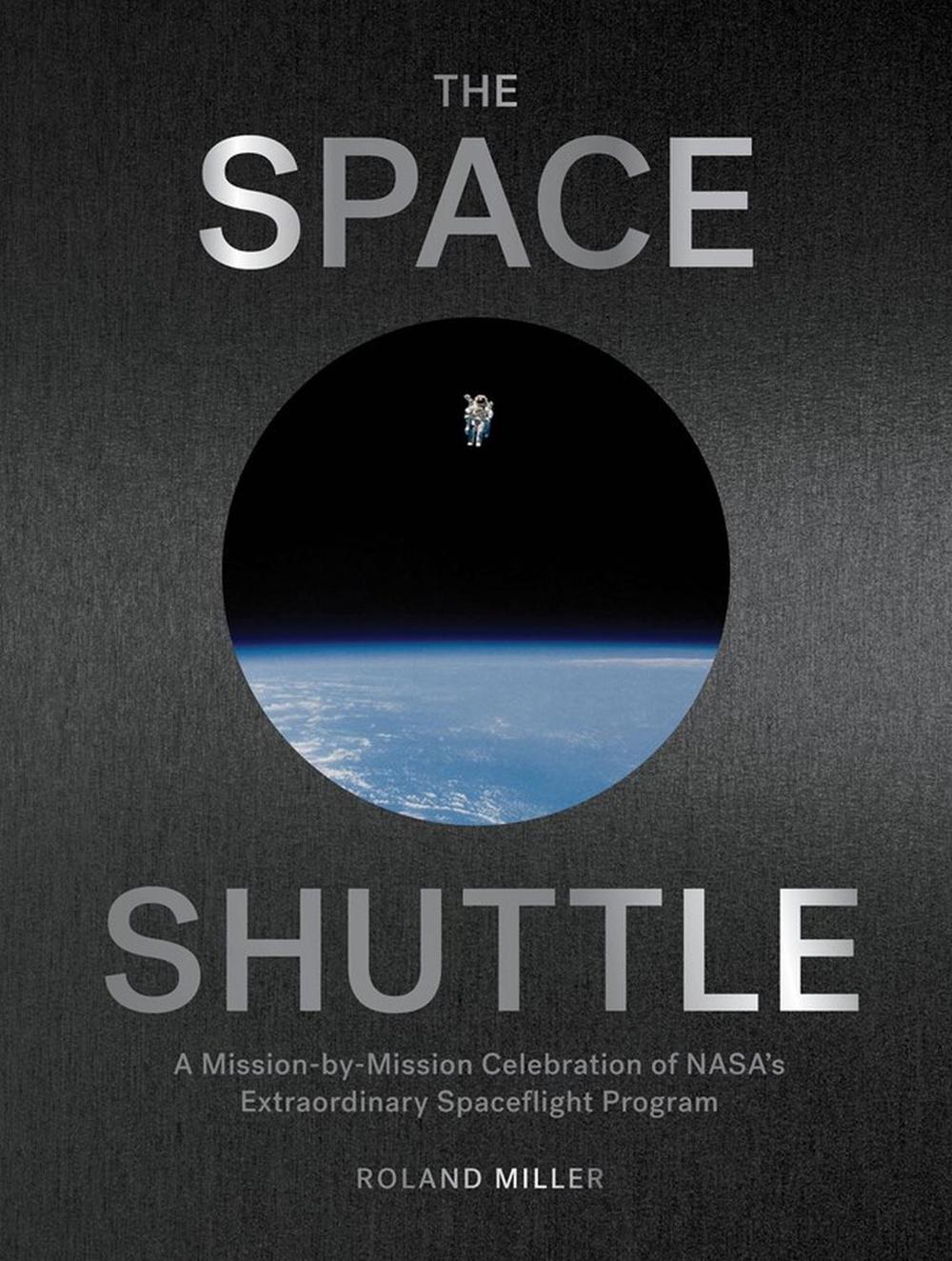 The Space Shuttle, 9781648291357