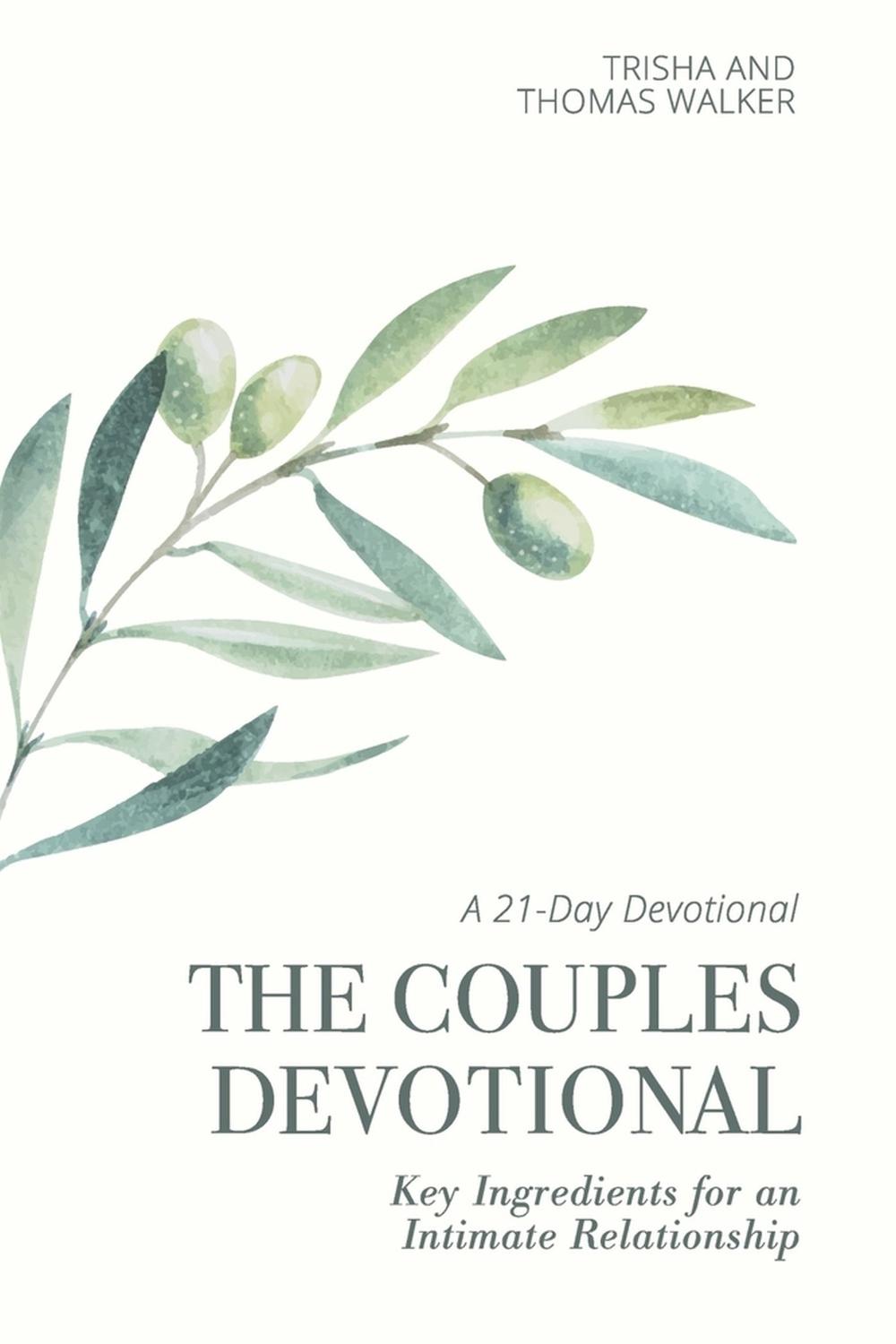 The Couples Devotional, 9781667887784
