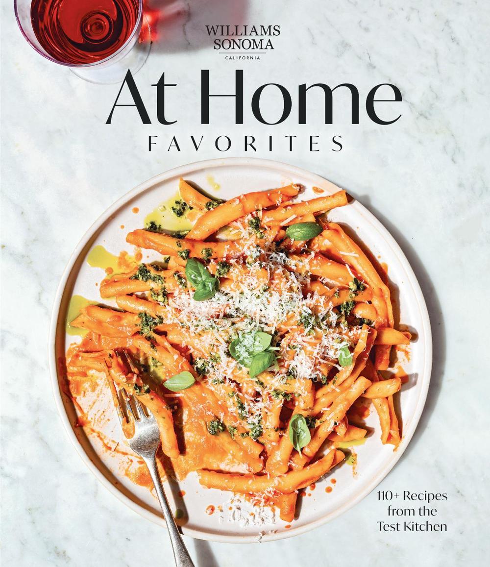 Williams Sonoma At Home Favorites by Weldon Owen - ISBN: 9781681887814