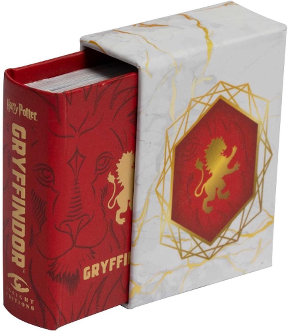 Harry Potter: Gryffindor by Insight Editions, Hardcover, 9781683834533 ...