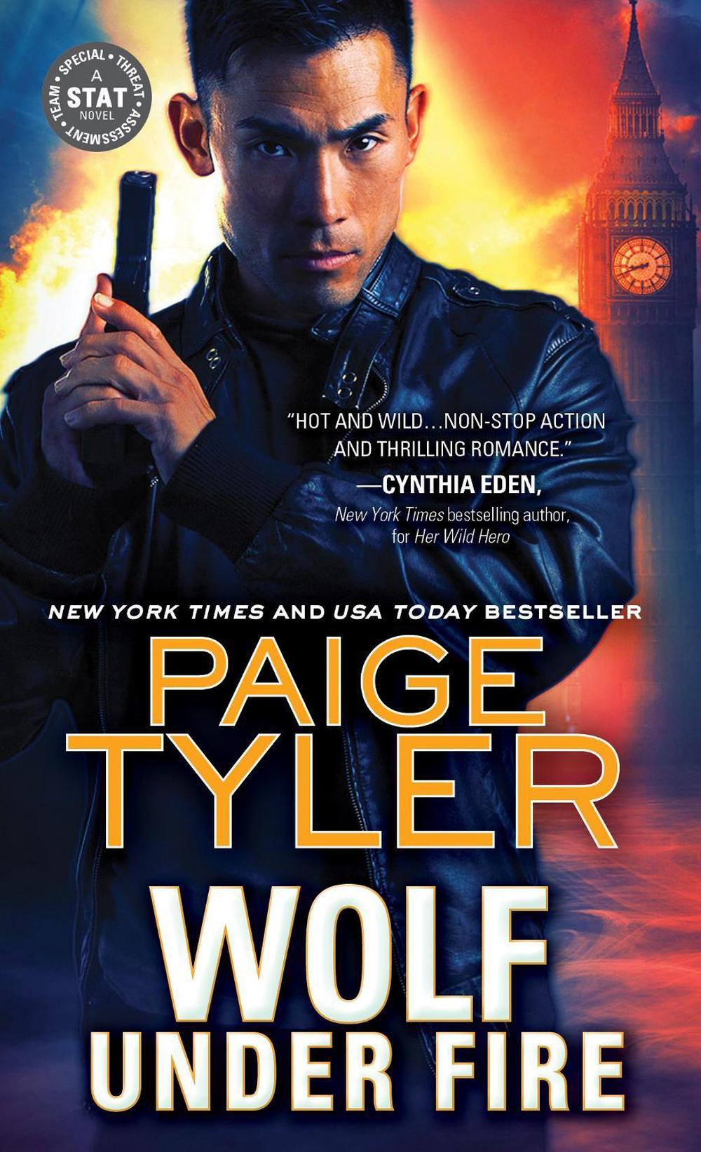 Wolf Under Fire by Paige Tyler - ISBN: 9781728205618