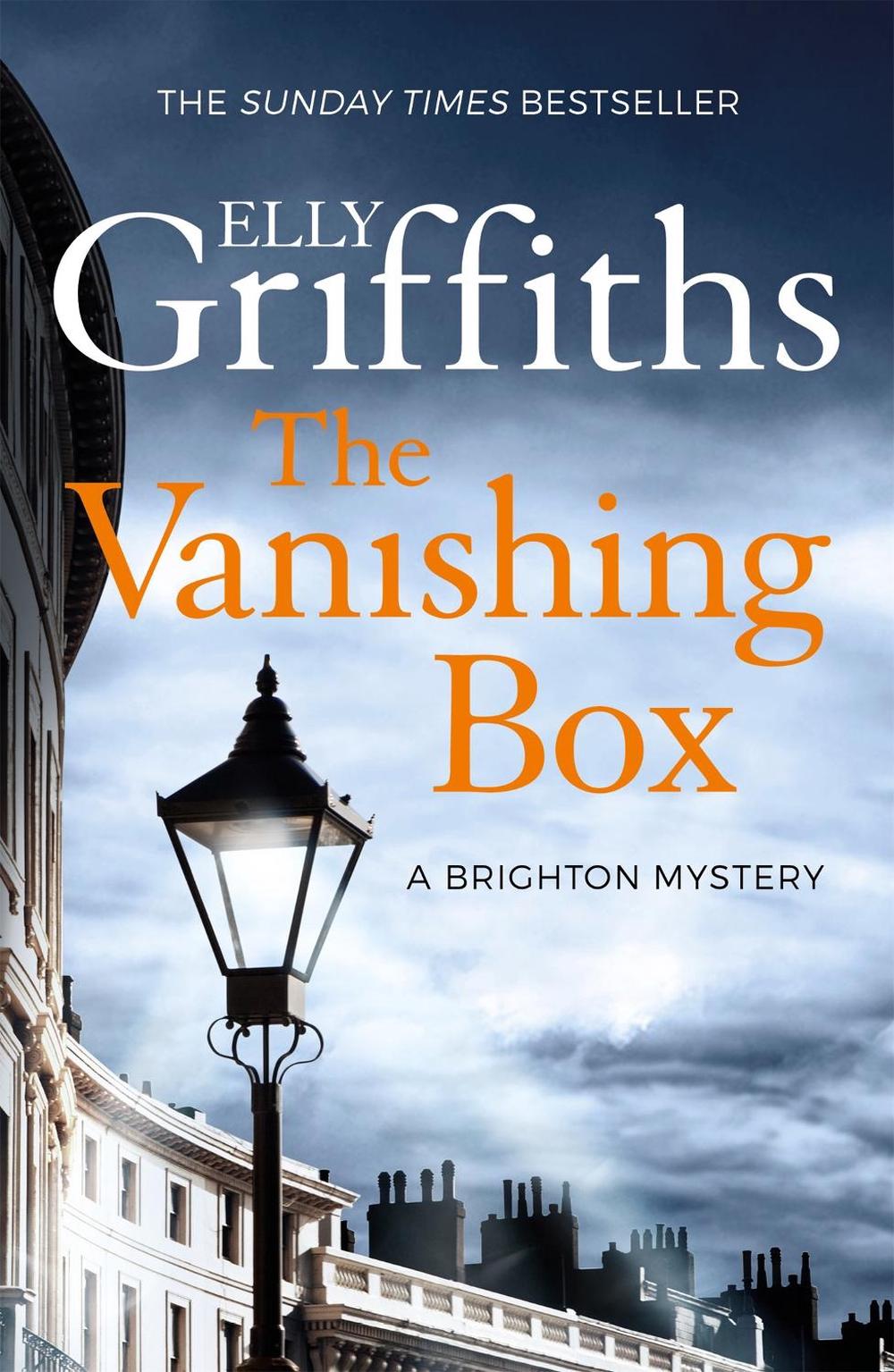 The Vanishing Box by Elly Griffiths - ISBN: 9781784297022