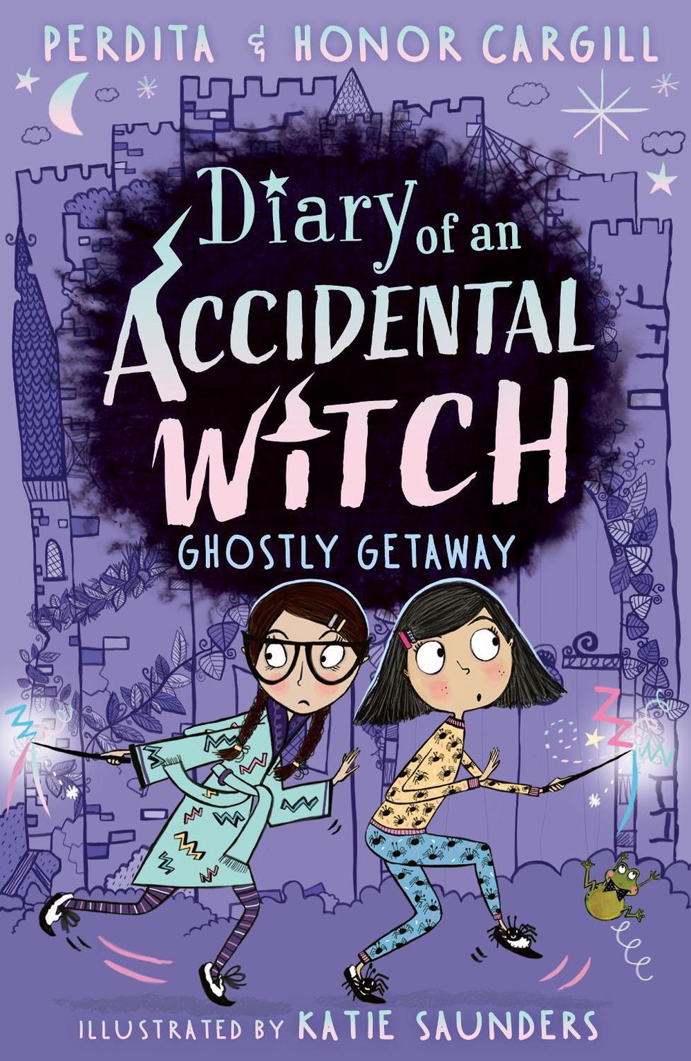 Cover of Diary of an Accidental Witch: Ghostly Getaway