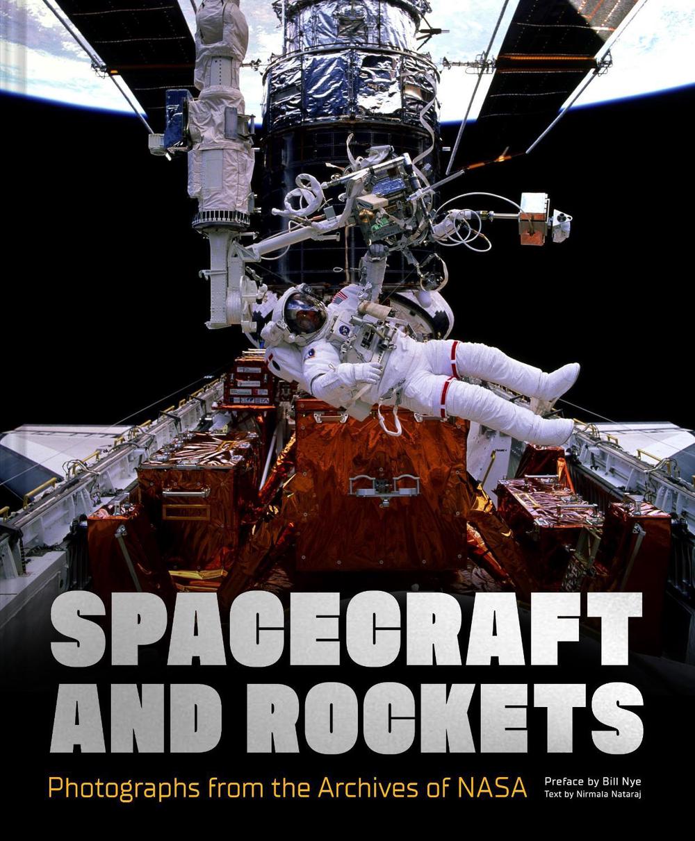 Spacecraft and Rockets, 9781797225098
