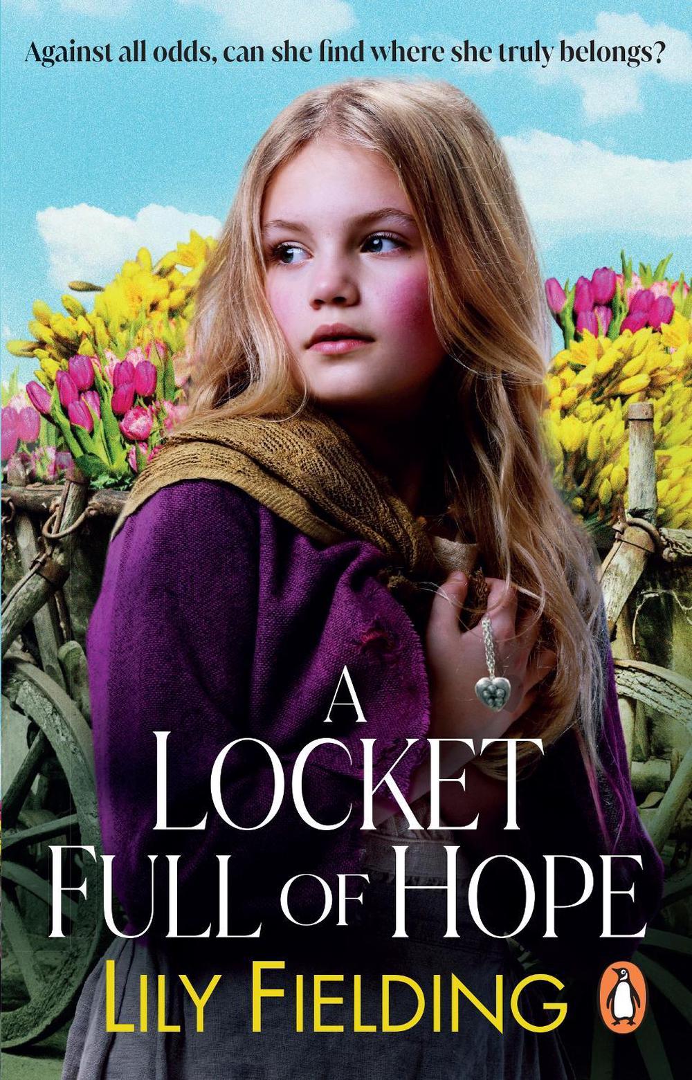 A Locket Full of Hope by Lily Fielding - ISBN: 9781804993941