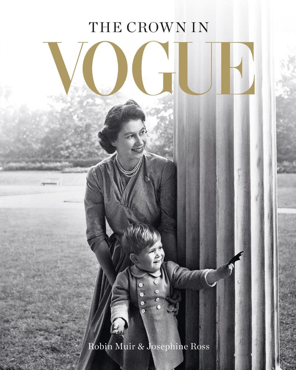 The Crown in Vogue by Robin Muir - ISBN: 9781840918298