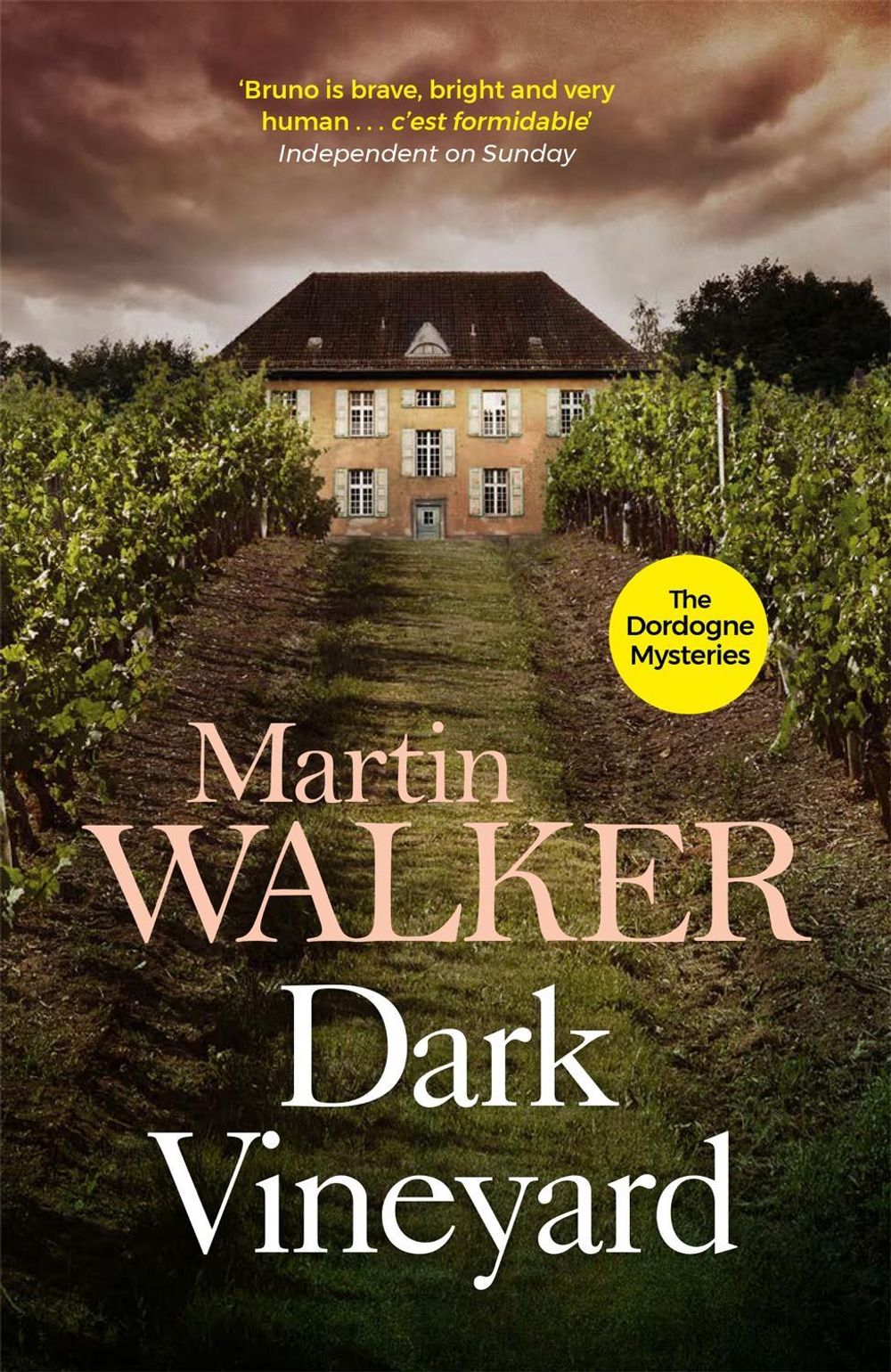 Dark Vineyard by Martin Walker - ISBN: 9781849161855