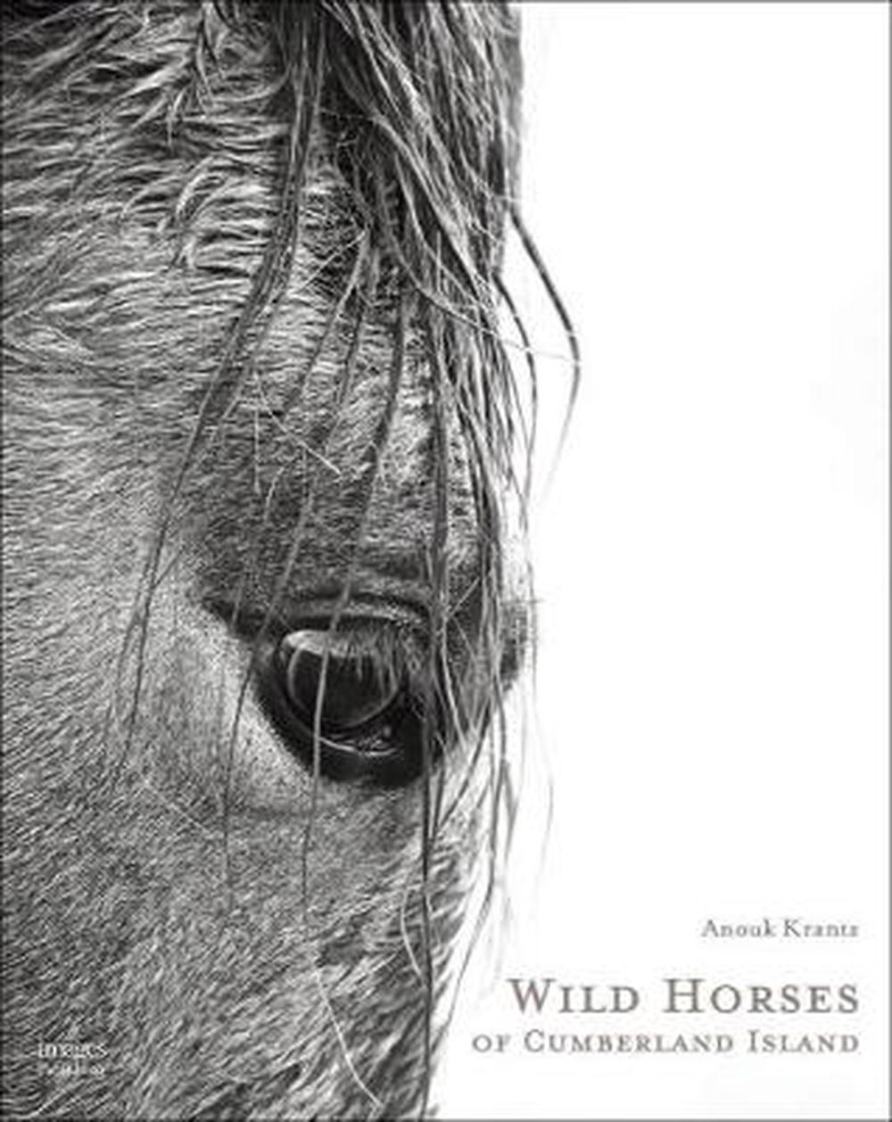 Wild Horses of Cumberland Island, 9781864707427