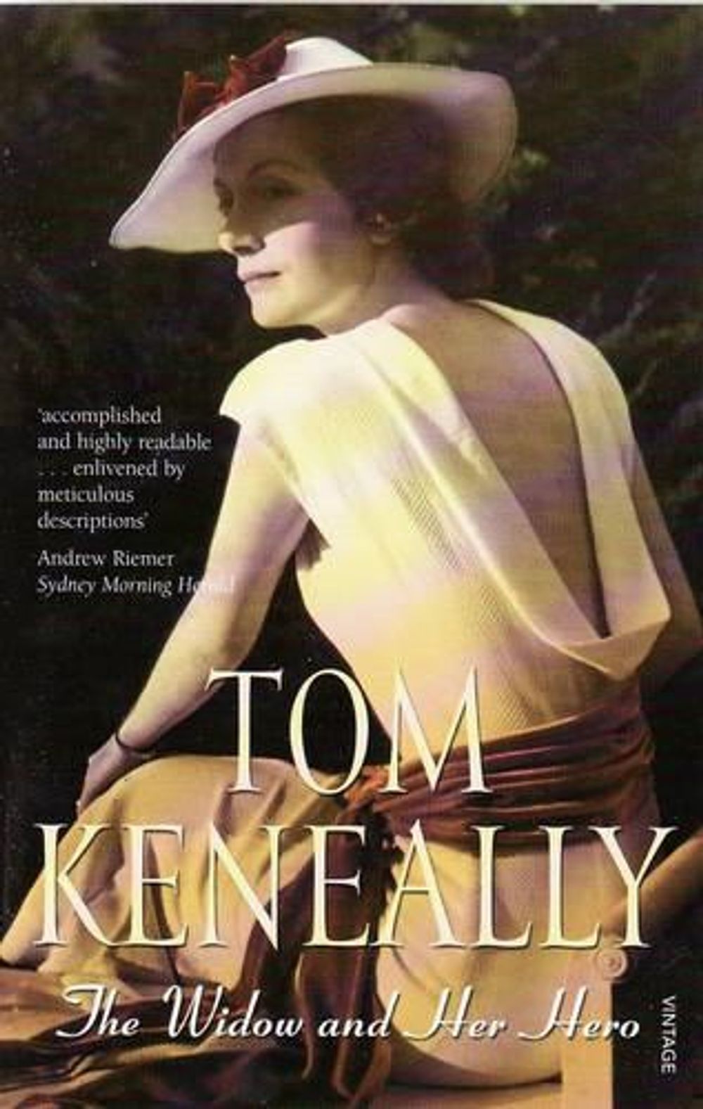 The Widow And Her Hero by Tom Keneally - ISBN: 9781864711028
