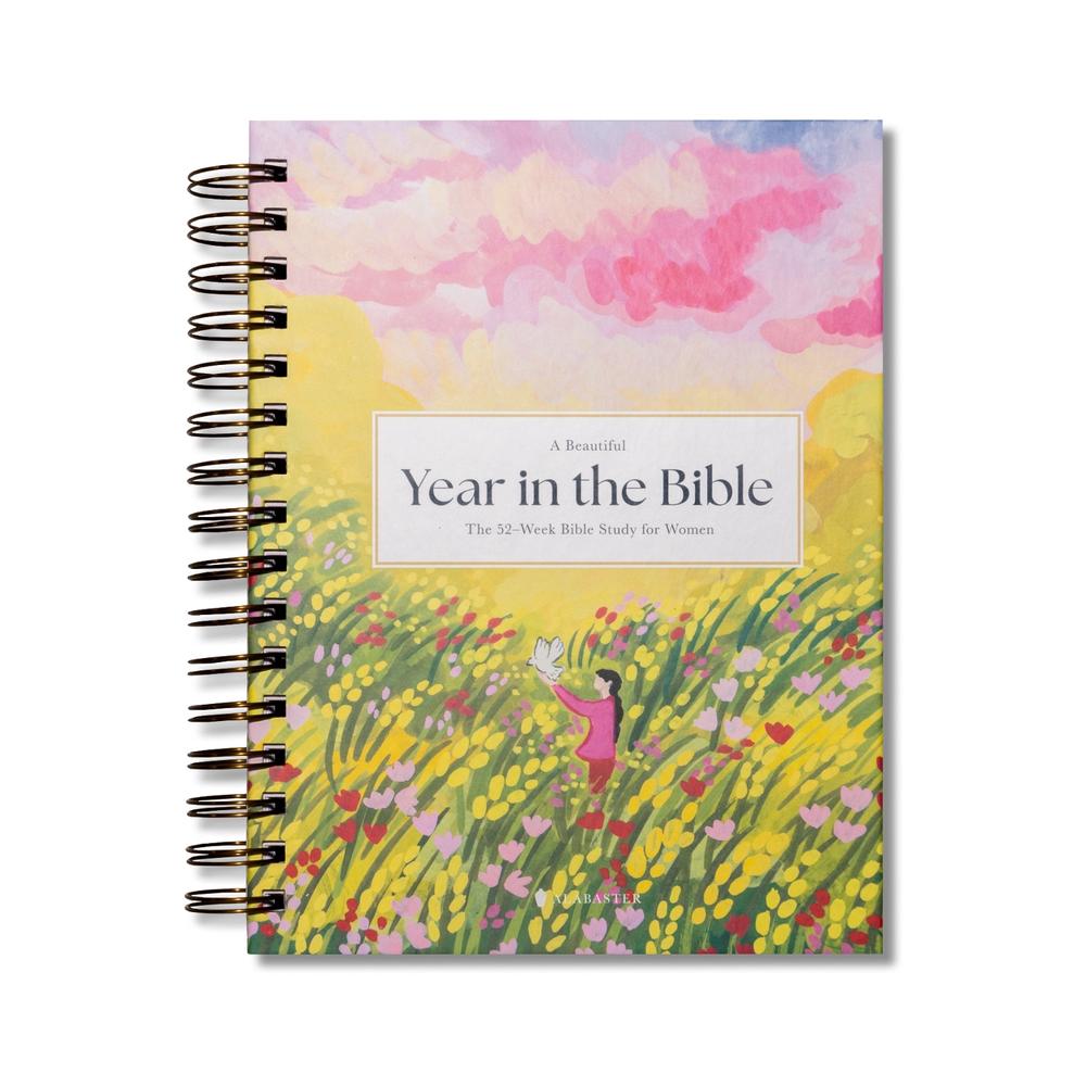 A Beautiful Year in the Bible: The 52-Week Bible Study for Women (SB), 9781963317091