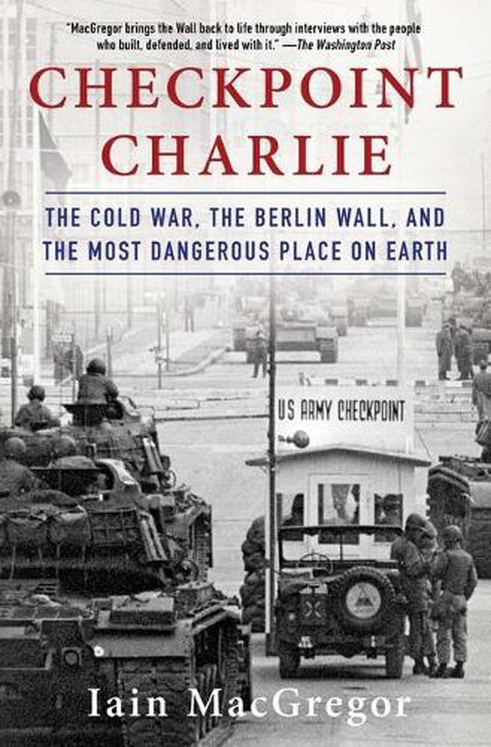 Checkpoint Charlie, 9781982100049