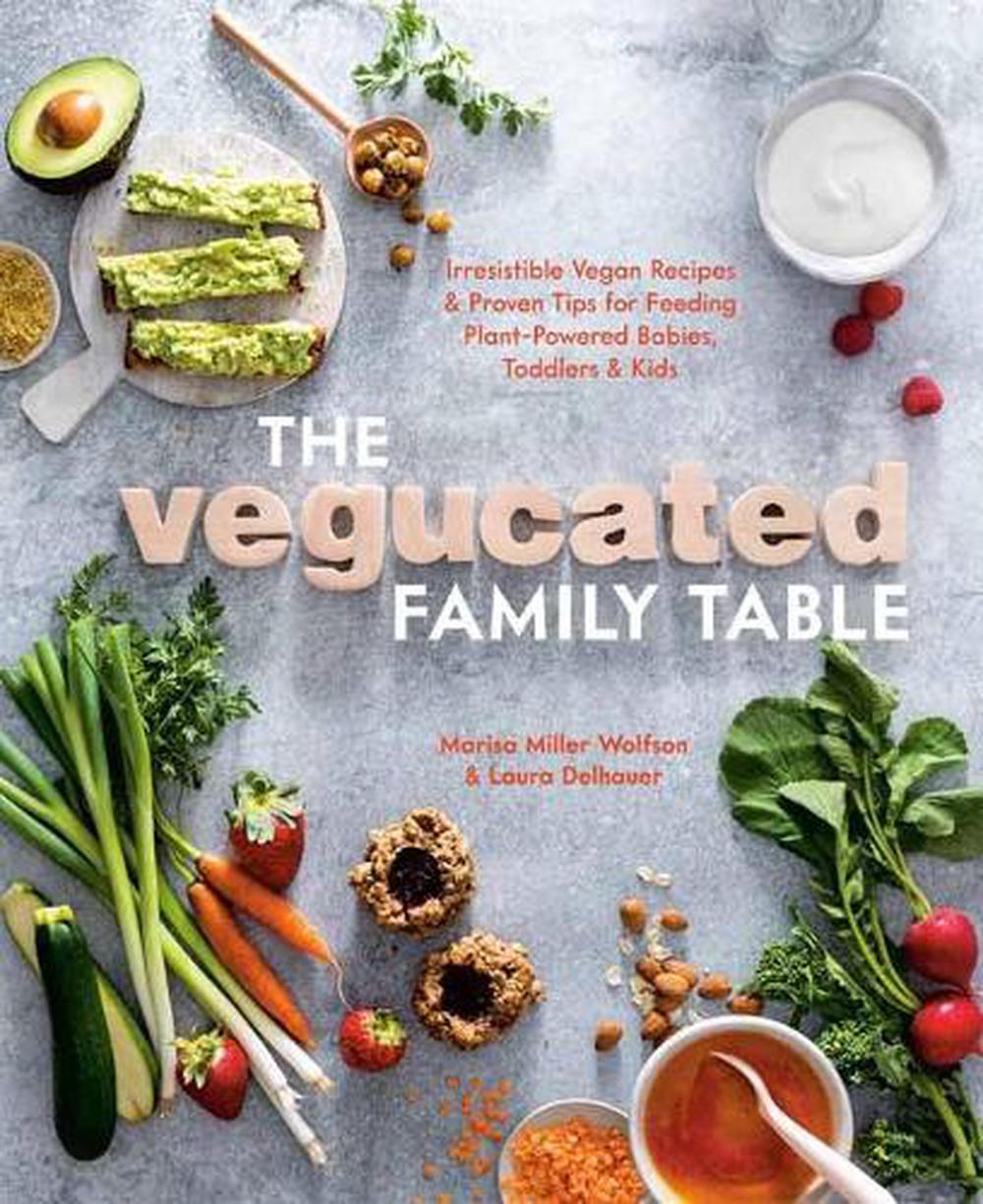 Vegucated Family Table by Marisa Miller Wolfson - ISBN: 9781984857170