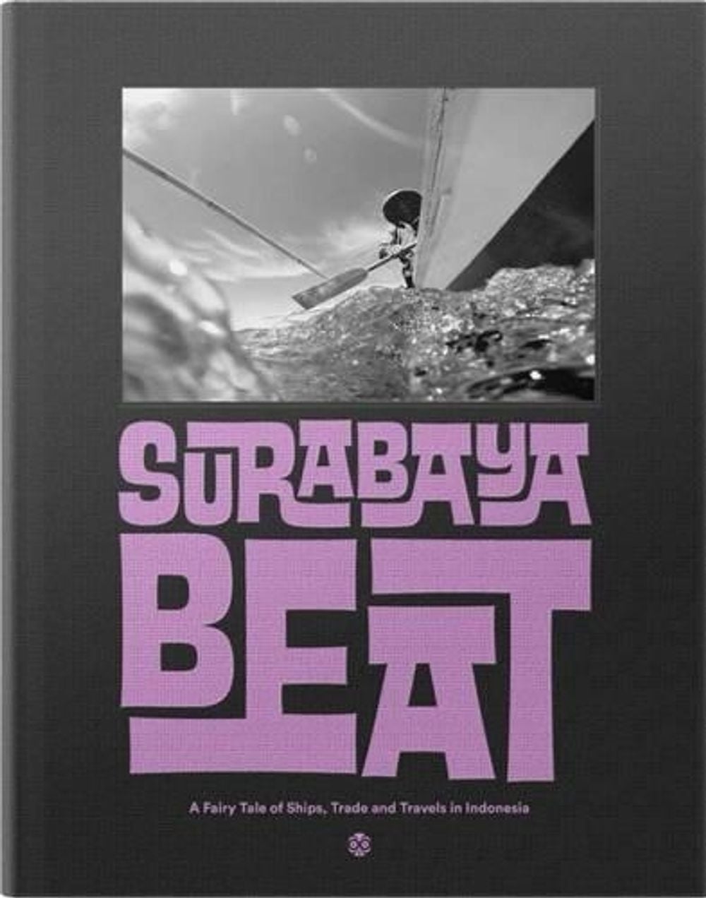 Surabaya Beat by Beat Presser - ISBN: 9786027128446