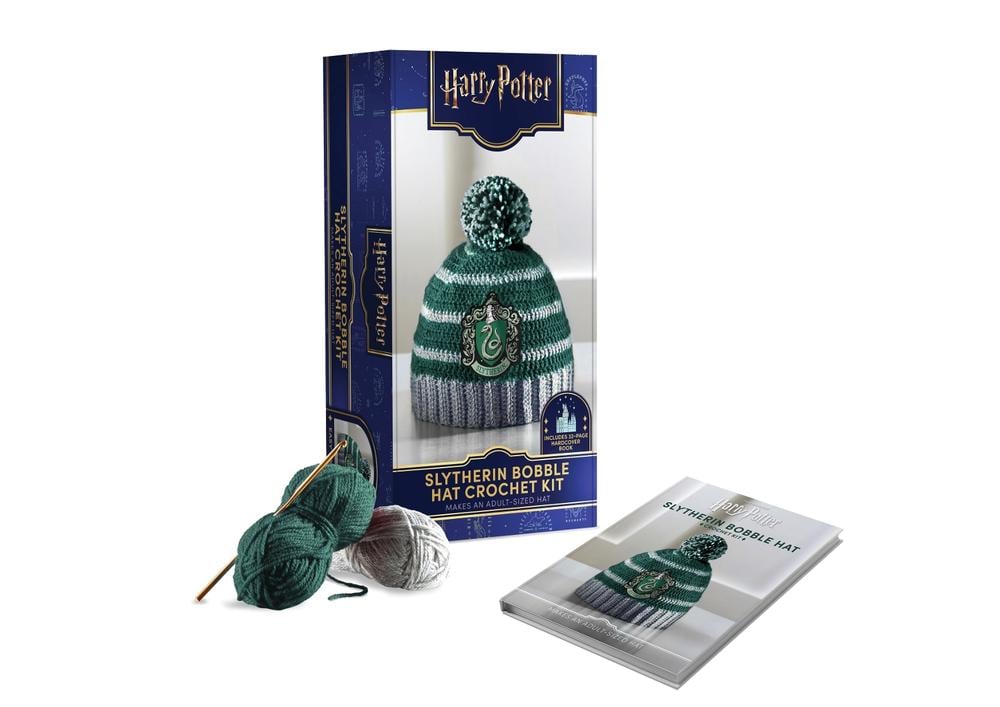 Harry Potter: Slytherin Pom-Pom Beanie Crochet Kit by Insight Editions - ISBN: 9798337402598