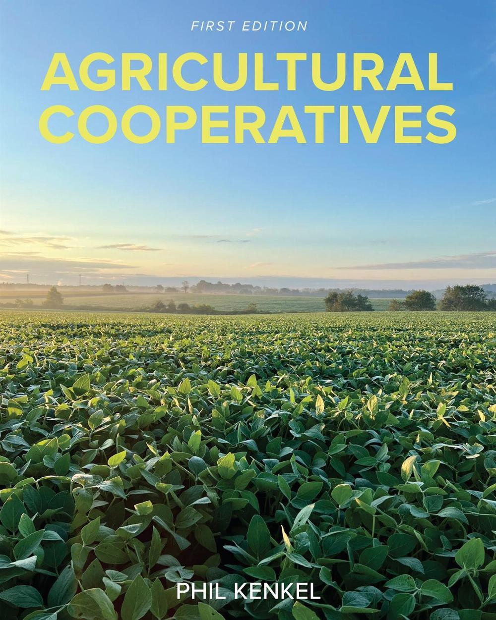 Agricultural Cooperatives, 9798823330145