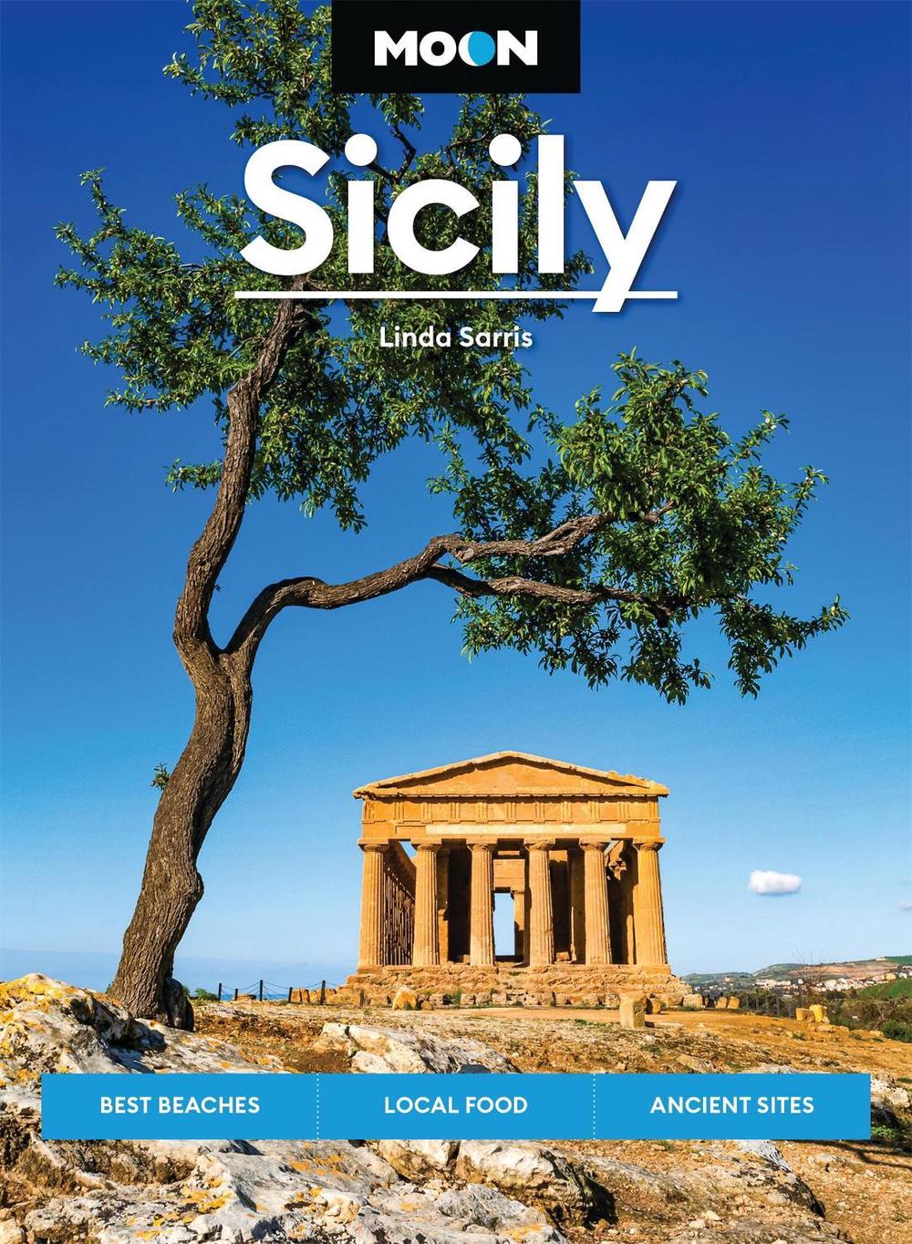 Moon Sicily by Linda Sarris - ISBN: 9798886470000