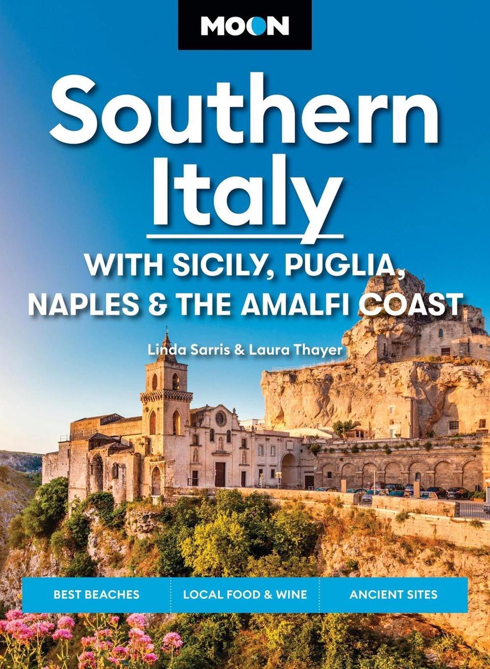 Moon Southern Italy by Linda Sarris - ISBN: 9798886470949