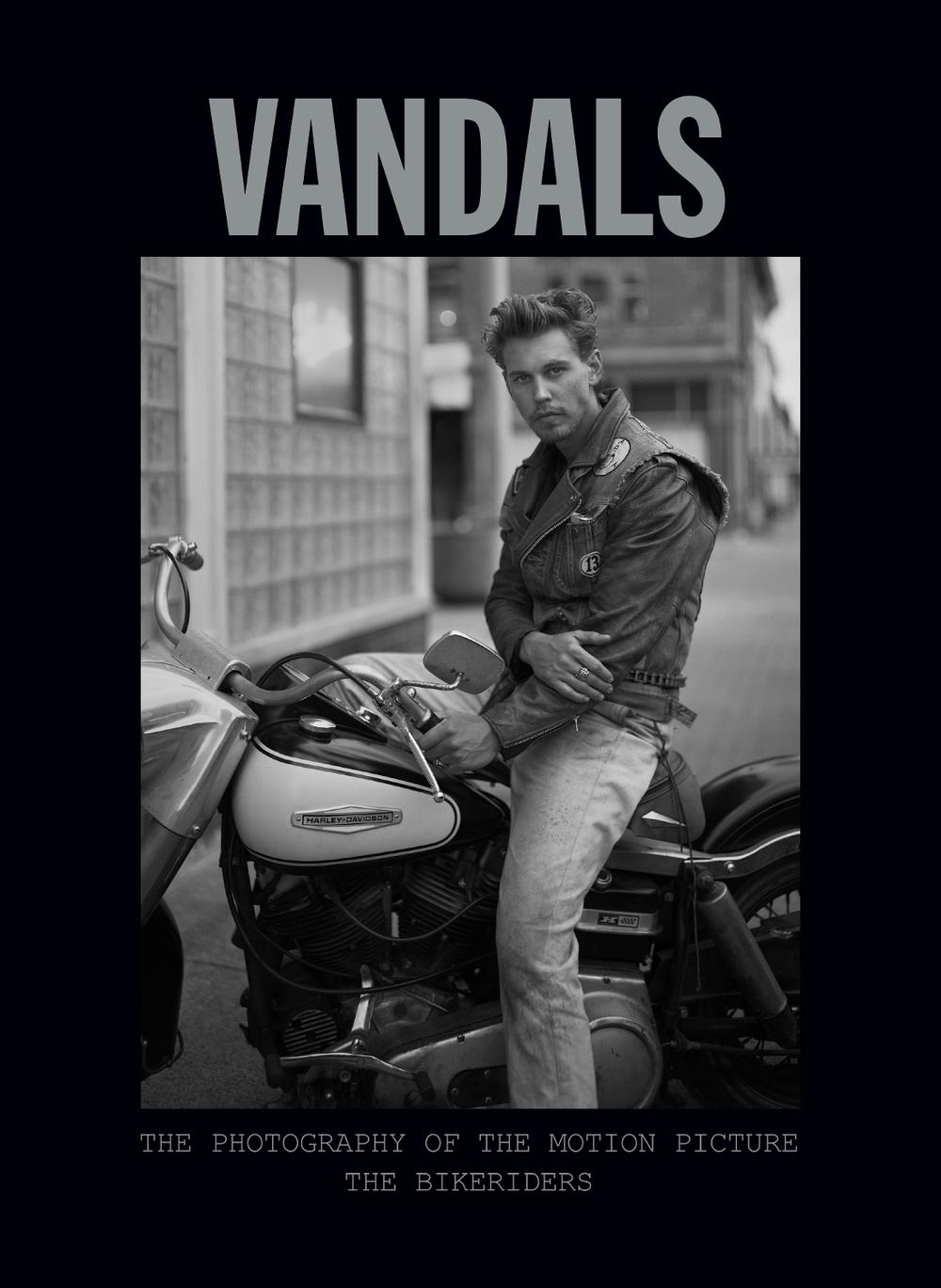 The Photography of The Bikeriders by Insight Editions - ISBN: 9798886632644