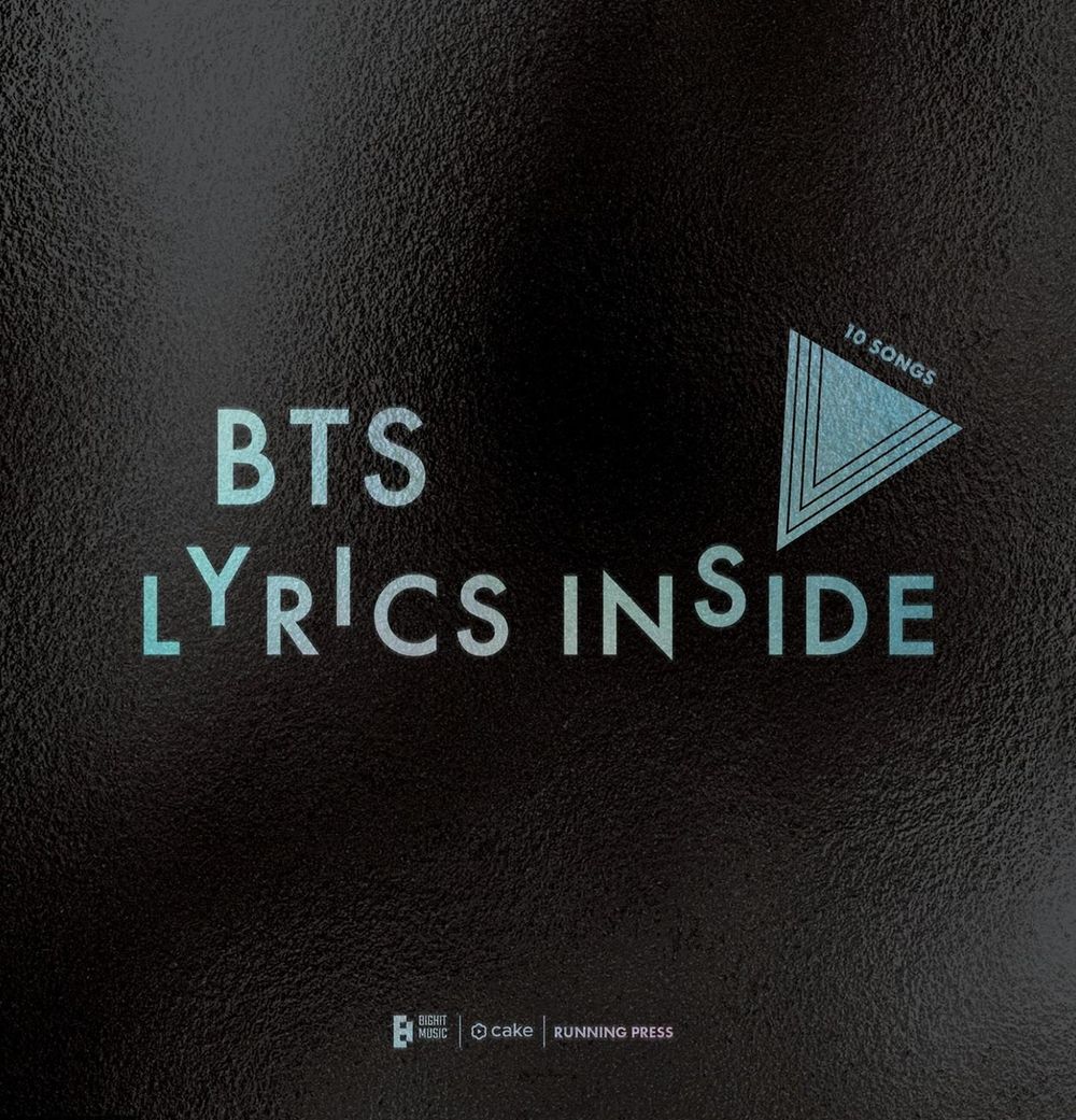 BTS Lyrics Inside by BTS - ISBN: 9798894144337