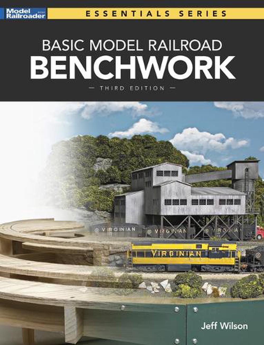 Basic Model Railroad Benchwork, 9798894910154